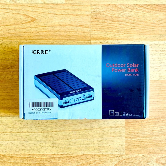 🌞SOLAR POWER BANK - Picture 2 of 5